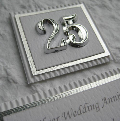25th-wedding-annivesary-gifts