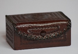 leather box third anniversary gift